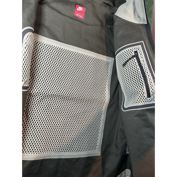Nike Tech Men's Storm-FIT Hooded Full Zip Rain Jacket Size Large HM9473-320 - Picture 10 of 15